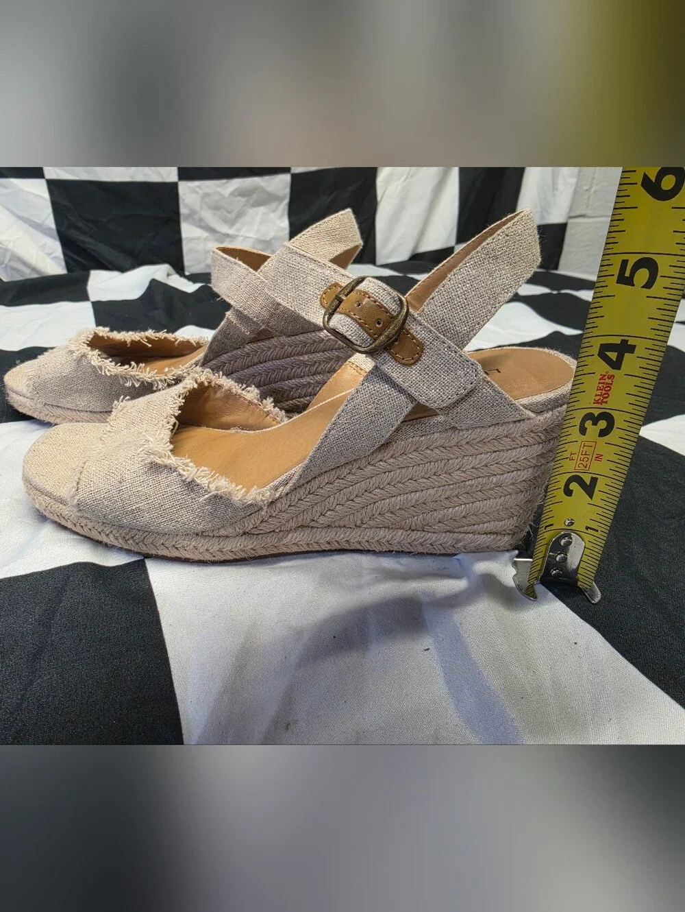 Lucky Brand open toe